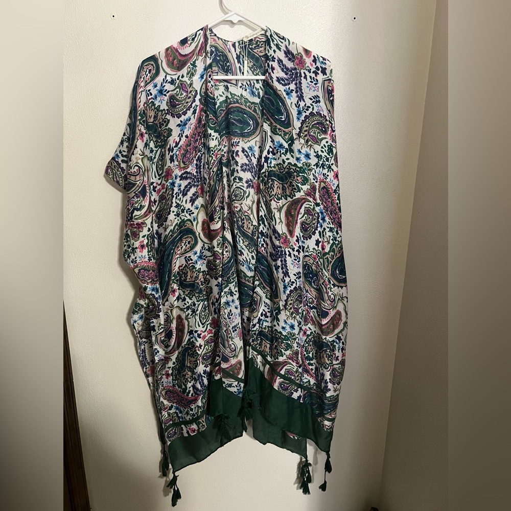 DO EVERYTHING IN LOVE Colorful Paisley Layering Kimono 70's Style One Size EUC